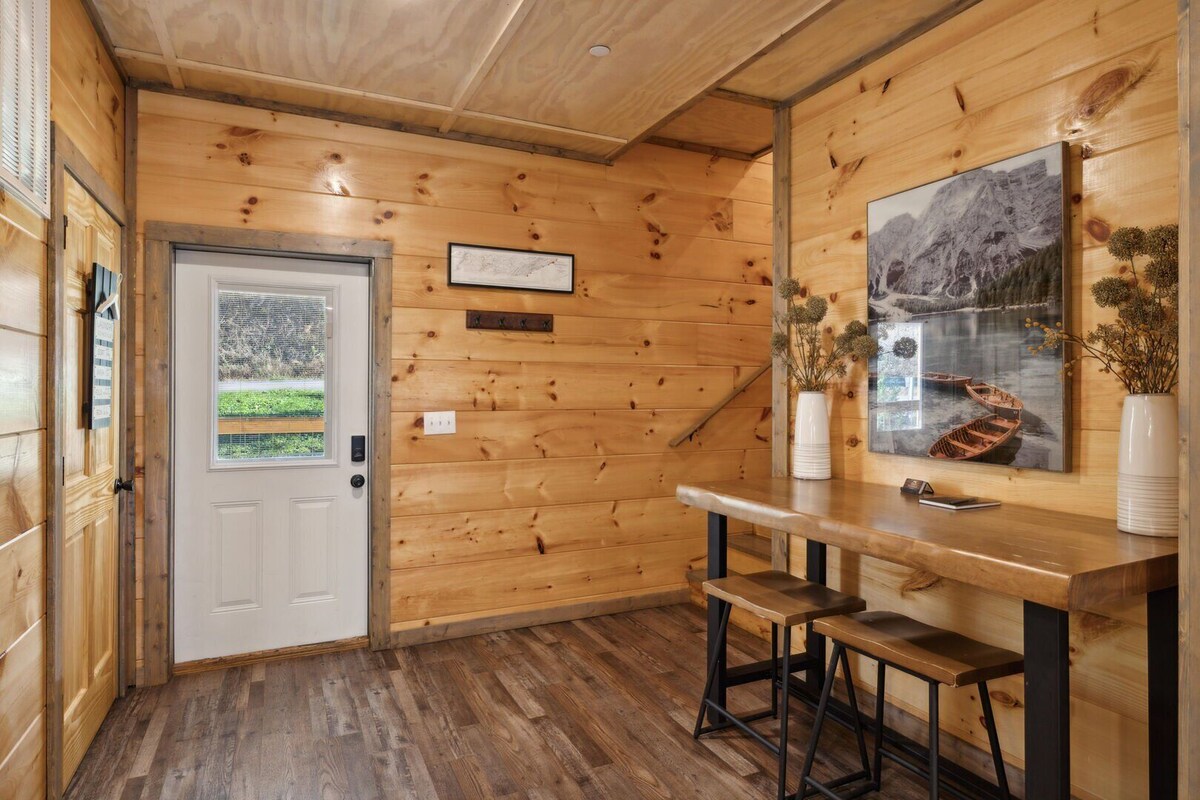 Photo 77 of A Lodge at The Glades | 12 BR Cabin | Private Indoor Pool, Hot Tubs, Game Rooms, and Theater Room