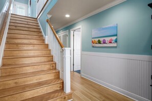 Interior - 5 BR, 5 Bath, Close Beach Access w/ Pool and Putting Green (Supply)