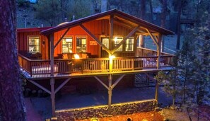Property grounds - Upper Canyon Cabin, 2 King Beds, Fenced Yard, Wildlife, Dog-friendly!  (Ruidoso)