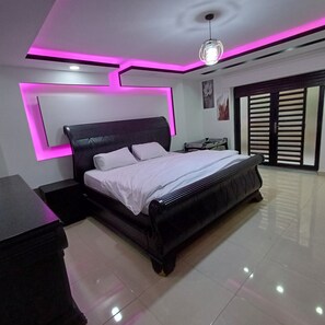 4 habitaciones y caja de seguridad en la habitación 