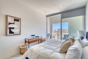 3 chambres, bureau, fer et planche à repasser, Wi-Fi