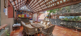 Jugglers Rest Villa by Spacez