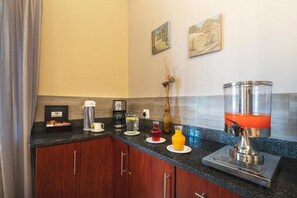 Desayuno buffet incluido todos los días 