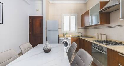 Charmant Appartement au Cœur d'Hydra