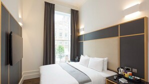 Club King Room (All Inclusive) | Skrivebord, blendingsgardiner, lydisolert og strykejern/-brett