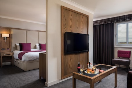 Room. Radstone Hotel