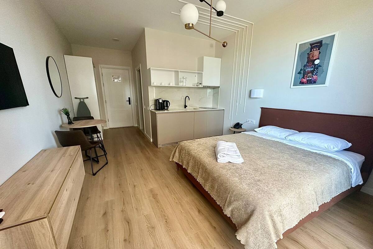 1 habitación, espacio para trabajar con laptop y wifi gratis