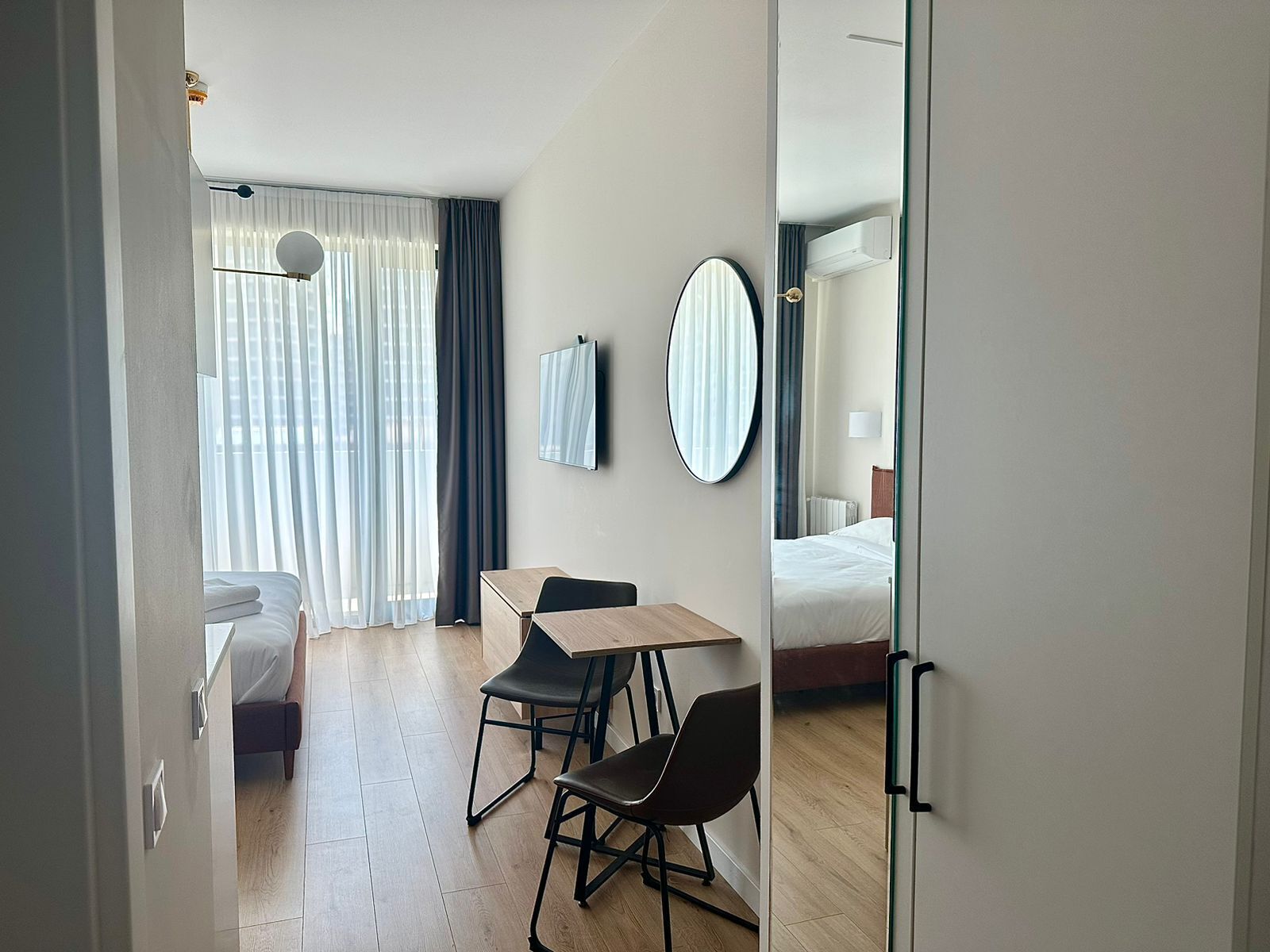 Comfort Studio | Laptop workspace, free WiFi, bed sheets