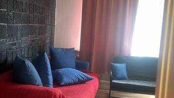 Apartment | Living area | TV