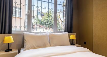 K-K Suites & Apartments