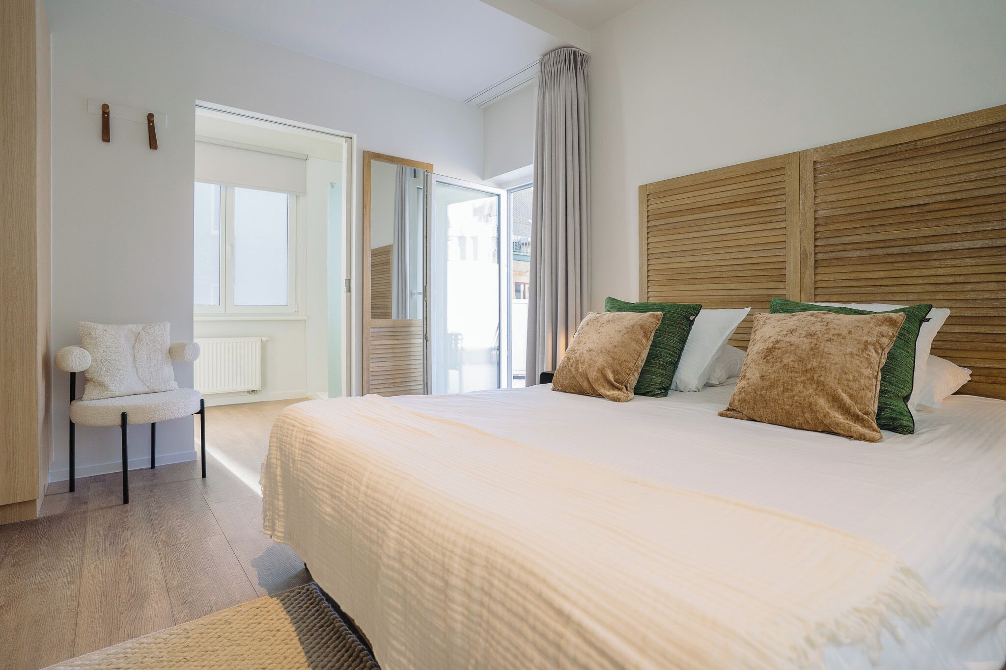 Deluxe Double or Twin Room, Courtyard View | In-room safe, laptop workspace, soundproofing, free WiFi