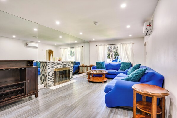 Apartment (2 Bedrooms) | Interior - 4 Mi to Nyc, Shared Yard: Englewood Apartment! (Englewood)