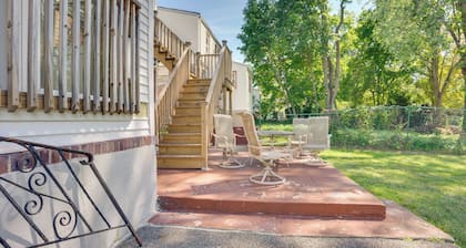 Shared Yard, 4 Mi to Nyc: Englewood Apartment!