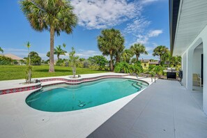 House (3 Bedrooms) | Interior - Golf, Swim, Relax: Rotonda West Home w/ Pool (Rotonda West)