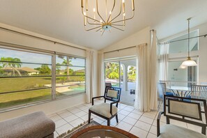 Nhà (3 Bedrooms) | Nội thất