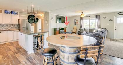 2 Mi to Lake Cumberland: Family-friendly Retreat!