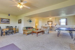 Interior - Horse Country Home Near Castlewood Canyon! (Elizabeth)
