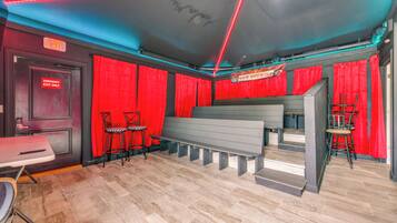 House (1 Bedroom) | Interior