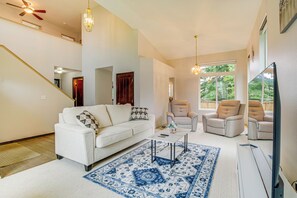 House (5 Bedrooms) | Interior