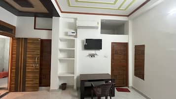Deluxe Double Room, 2 Bedrooms, Private Bathroom | Memory-foam beds, individually decorated, individually furnished