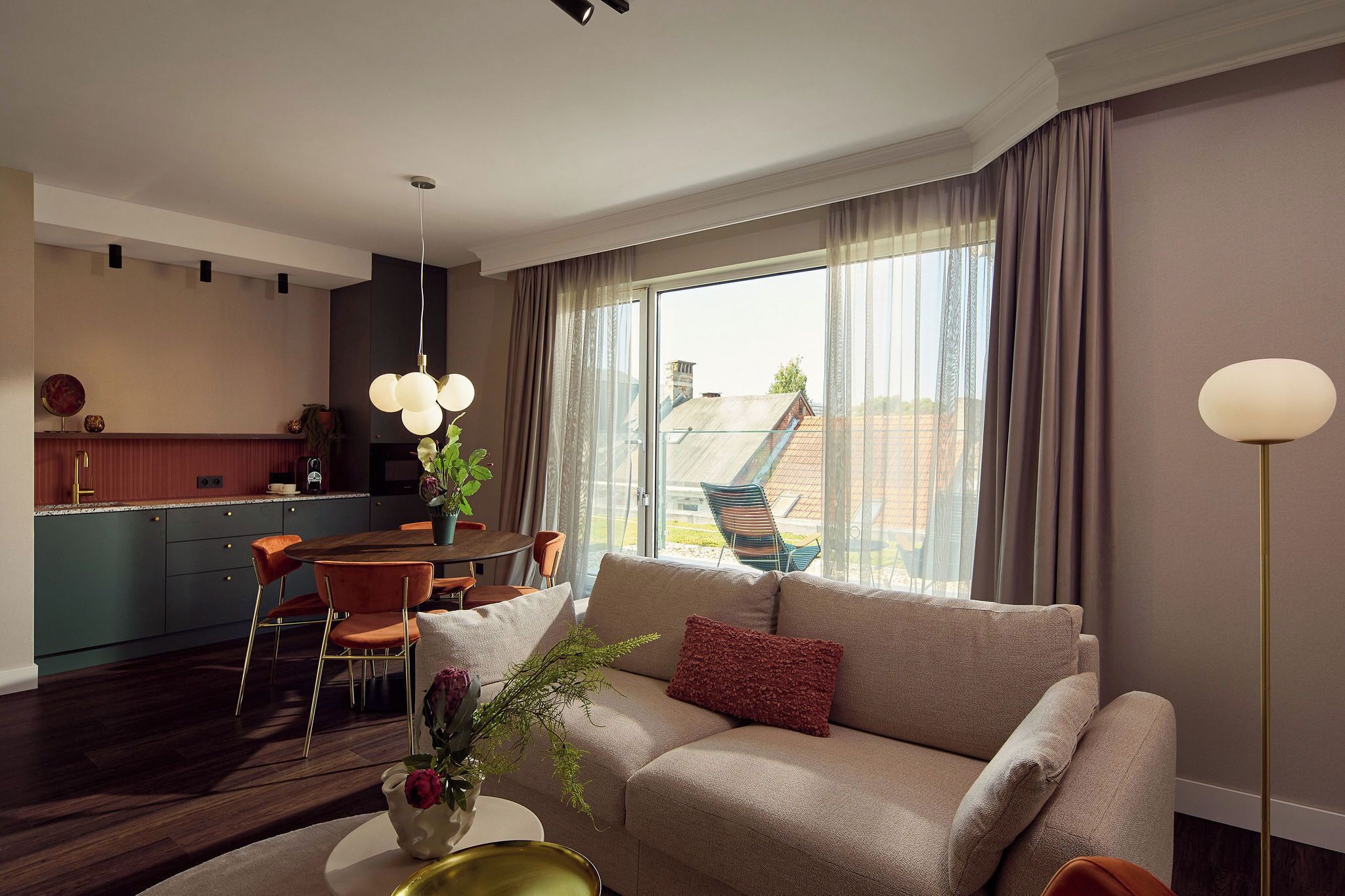 Apartment | Living area | 22-inch Smart TV with digital channels