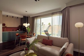 Apartment | Living area | 22-inch Smart TV with digital channels - Van der Valk Hotel Park Lane Antwerpen (Antwerp)