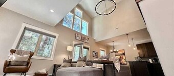 Blue Haven Retreat Dog Friendly, A/C, BBQ Grill, Blue Haven Retreat Condo