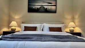 3 chambres, fer et planche Ă repasser, Wi-Fi, draps fournis