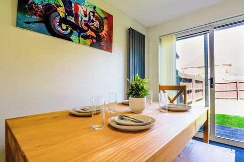 Host & Stay | Wiltshire Way