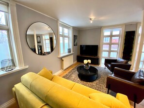 Luxury Apartment | Living area