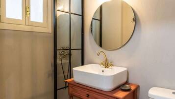 Doccia, asciugacapelli