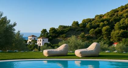 Skopelos Seaview Suite - Demeter Summer Nest