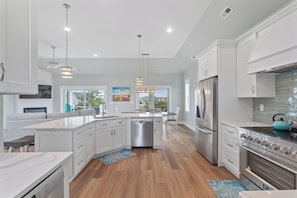 Fridge, microwave, oven, stovetop - OS539- Brand new 6 bed, 5.5 bath home in Ocean Sands, with pool and elevator. (Corolla)