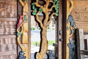 Exterior detail - Tranquil Cabin inside the Smokies and minutes into the heart of Pigeon Forge. (Sevierville)