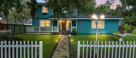 Villa, 4 Bedrooms | Exterior