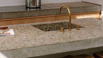 Nhà | 4 phòng ngủ, bàn, truy cập Internet tốc độ cao