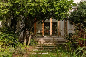 4 bedrooms, desk, Internet - Beautiful Bright and Spacious Home in Antwerp (Antwerp)