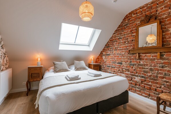 Leilighet | 5 soverom og internett