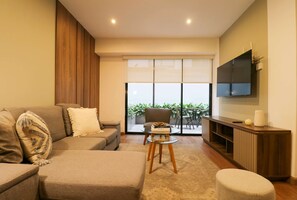 Apartment | 2 bedrooms, Internet - w Monochromatic 2BR w Terrace in Miraflores (Lima)