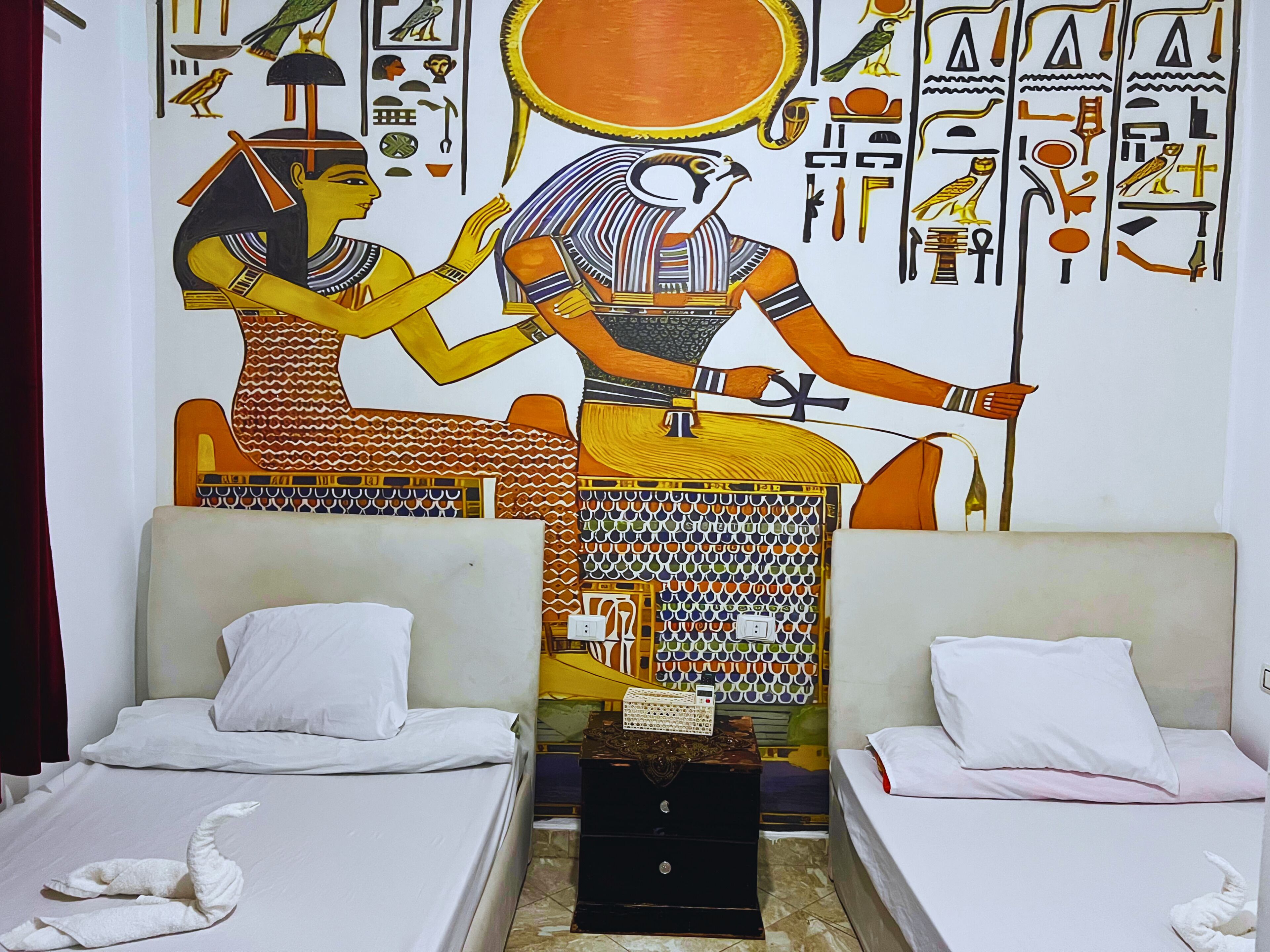 Superior Double or Twin Room, Desert View | Premium bedding, in-room safe, desk, laptop workspace