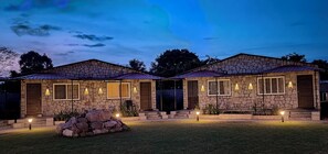 Front of property - Aashiyana Luxury Cottages (Sawai Madhopur)