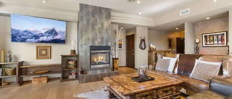 TV, fireplace