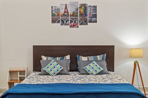 4 chambres, fer et planche à repasser, Wi-Fi, draps fournis