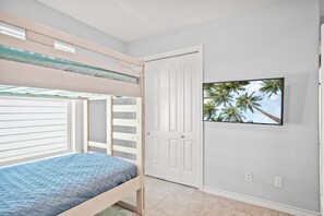 3 dormitorios, tabla de planchar con plancha, wifi y ropa de cama