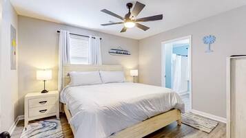 3 bedrooms, iron/ironing board, free WiFi, bed sheets