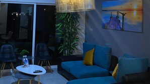Interior - Walk to the Marina and a few steps from the pool. (Mazatlán)