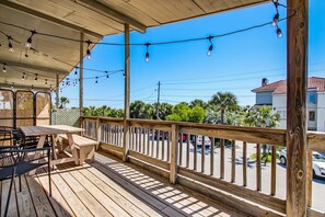 Terrace/patio - Beach Vacation 3 Units (Tybee Island)