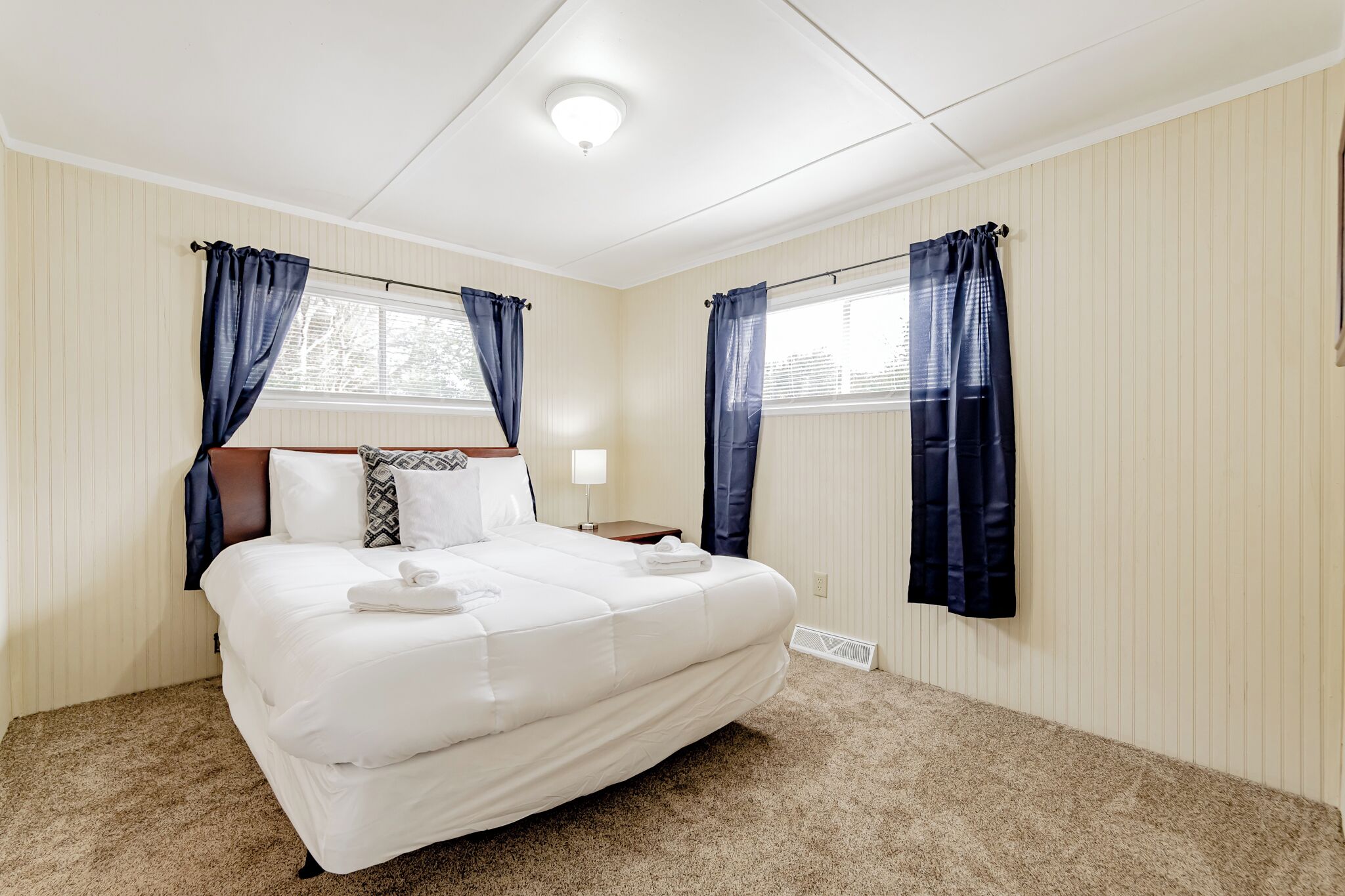 7 dormitorios, tabla de planchar con plancha, wifi gratis