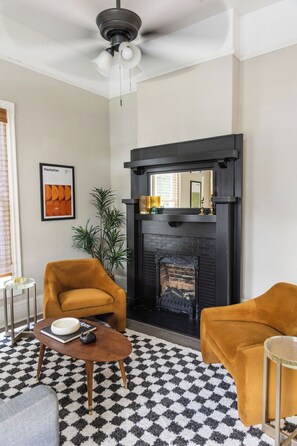 Interior - The Waverly House. A Vintage-Mod Bungalow in Columbus. (Columbus)