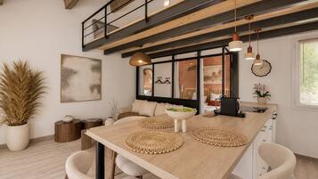 Design Loft, Garden View | Private kitchen | Espresso maker, coffee/tea maker, electric kettle